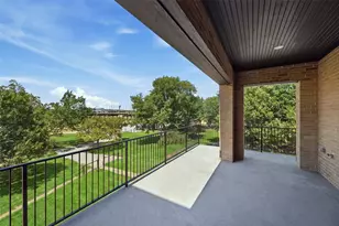 400 Vista Buena Trl, Fort Worth, TX 76111 - Photo 20