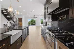 400 Vista Buena Trl, Fort Worth, TX 76111 - Photo 1