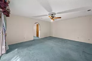 908 Chestnut Dr, Arlington, TX 76012 - Photo 20