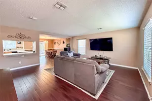 10084 Chapel Ridge Dr, Fort Worth, TX 76116 - Photo 6