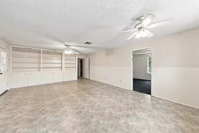 5601 Caldwell Drive, Waco, TX 76710 - Photo 4