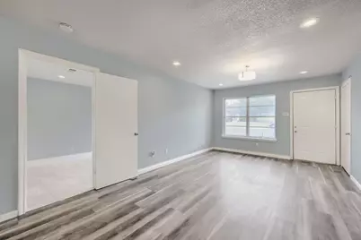 2706 Dewitt Street, Irving, TX 75062 - Photo 4