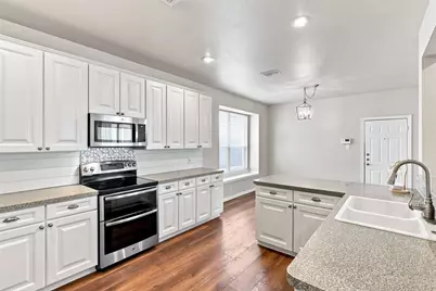 10124 Cedar Lake Drive, Providence Village, TX 76227 - Photo 18