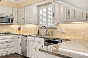 1710 Tennyson Dr, Arlington, TX 76013 - Photo 16