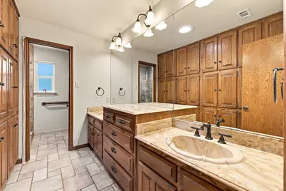 1710 Tennyson Drive, Arlington, TX 76013 - Photo 28