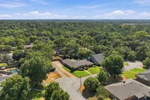 1710 Tennyson Dr, Arlington, TX 76013 - Photo 38