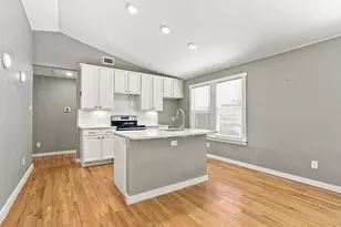 1009 Greer St, Fort Worth, TX 76102 - Photo 8
