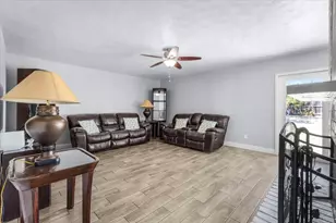 350 Ridgecrest, Saginaw, TX 76179 - Photo 12
