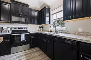 1005 E Harvey Ave, Fort Worth, TX 76104 - Photo 12