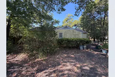 210 Almond Street, Waxahachie, TX 75165 - Photo 10
