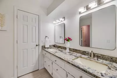 2305 McCoy Court, Carrollton, TX 75006 - Photo 24