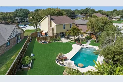 2305 McCoy Court, Carrollton, TX 75006 - Photo 8