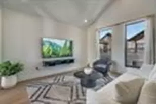 708 W 10th St, Dallas, TX 75208 - Photo 6