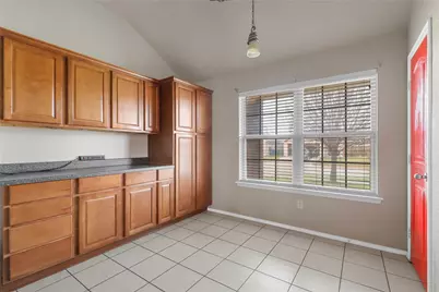 4203 Agate Drive, Granbury, TX 76049 - Photo 2