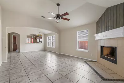 4203 Agate Drive, Granbury, TX 76049 - Photo 8