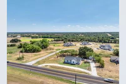 750 Jay Bird Lane, Reno, TX 76082 - Photo 36