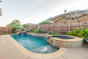 10757 Southbury Ln, Frisco, TX 75033 - Photo 36