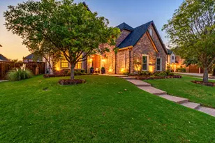 10757 Southbury Ln, Frisco, TX 75033 - Photo 2