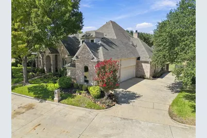 402 Southridge Lakes Parkway, Southlake, TX 76092 - Photo 4