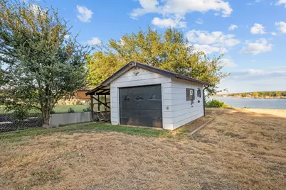 400 W Atchley Drive, Granbury, TX 76048 - Photo 28