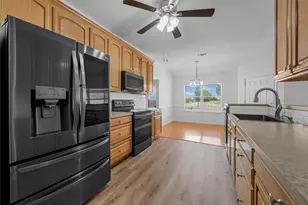 1478 Galaxy Rd, Woodway, TX 76712 - Photo 10