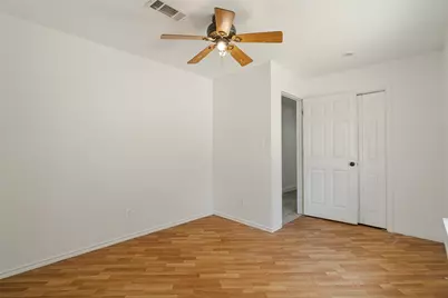 402 Myers Avenue, Cleburne, TX 76033 - Photo 10