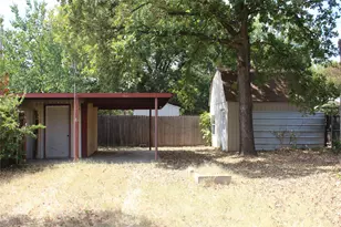 402 Myers Ave, Cleburne, TX 76033 - Photo 12