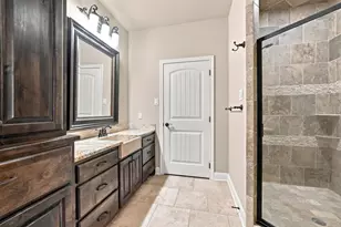 8460 Spicewood Springs Rd, Waco, TX 76633 - Photo 20