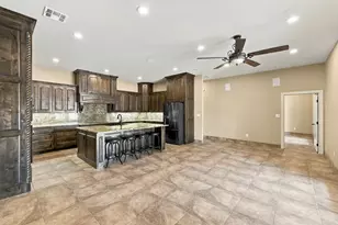 8460 Spicewood Springs Rd, Waco, TX 76633 - Photo 26