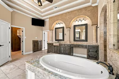 8460 Spicewood Springs Road, China Spring, TX 76633 - Photo 16