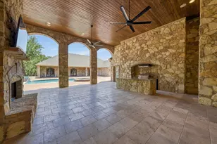 8460 Spicewood Springs Rd, Waco, TX 76633 - Photo 22