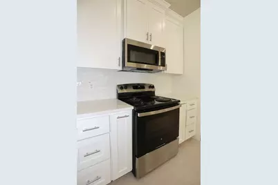917 E Tucker Street, Fort Worth, TX 76104 - Photo 6