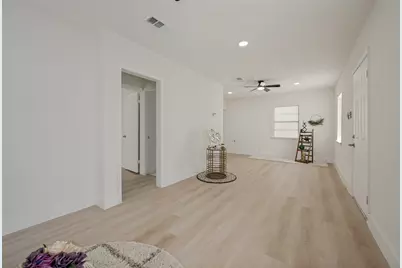 412 S Redford Lane, White Settlement, TX 76108 - Photo 6