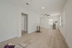 412 S Redford Ln, White Settlement, TX 76108 - Photo 6