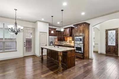4944 Dominion Boulevard, Irving, TX 75038 - Photo 4