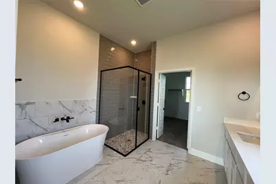2108 Charters Circle, Nevada, TX 75173 - Photo 14