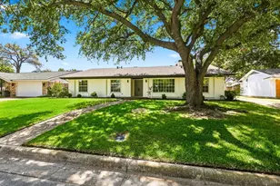 305 Brookview Dr, Hurst, TX 76054 - Photo 1