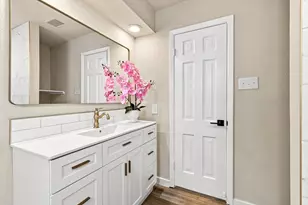 305 Brookview Dr, Hurst, TX 76054 - Photo 28