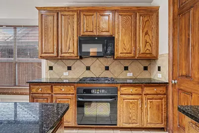 1344 Valley Vista Drive, Irving, TX 75063 - Photo 12