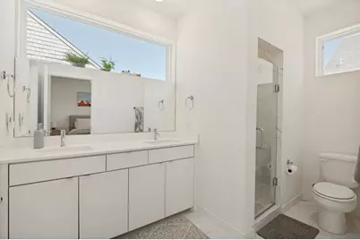 427 W 10th Street #201, Dallas, TX 75208 - Photo 18