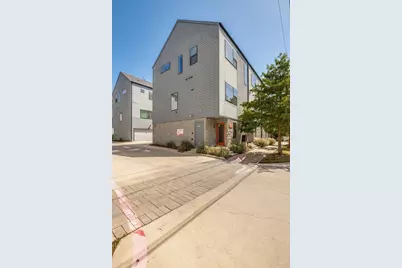 427 W 10th Street #201, Dallas, TX 75208 - Photo 2