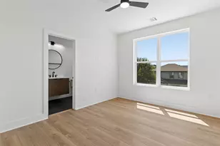 2202 N Carroll Ave, Dallas, TX 75204 - Photo 20