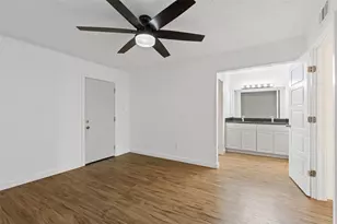 6315-6317 Walraven Circle, Fort Worth, TX 76133 - Photo 10