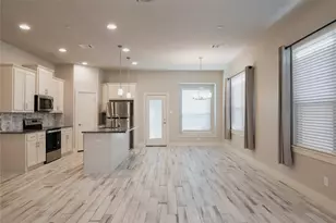 825 Eaglescliffe Lndg, Wylie, TX 75098 - Photo 2