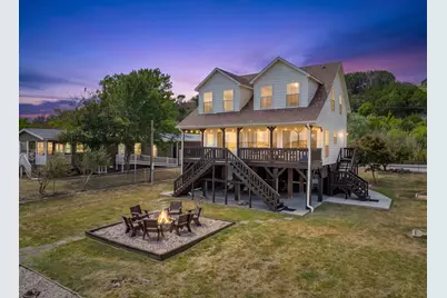 5901 Parkside Court, Granbury, TX 76048 - Photo 4