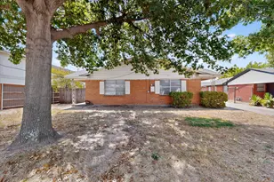 222 W Union Bower Rd, Irving, TX 75061 - Photo 2