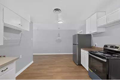 222 W Union Bower Road, Irving, TX 75061 - Photo 16