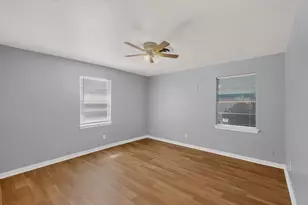 222 W Union Bower Rd, Irving, TX 75061 - Photo 24