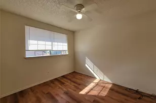 1324 Bluffview Dr, Seagoville, TX 75159 - Photo 8