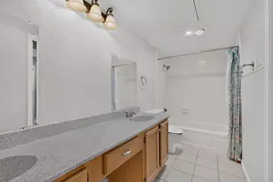 5750 Phoenix Dr, Dallas, TX 75231 - Photo 24